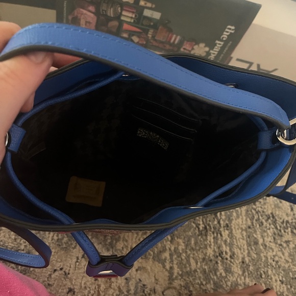 Karl Lagerfeld Paris, EUC 
Bucket bag - Picture 3 of 6